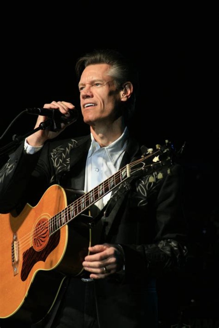 3 years after stroke, Randy Travis says he's &lsquo;damaged,&rsquo; but still