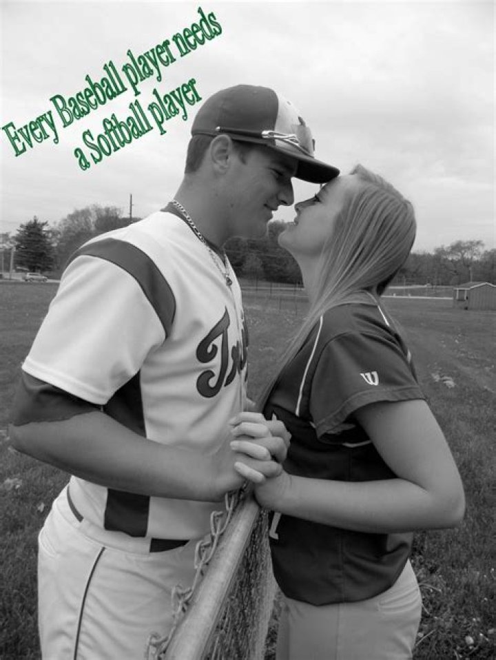 Baseball softball couple Baseball softball couple, Baseball couples