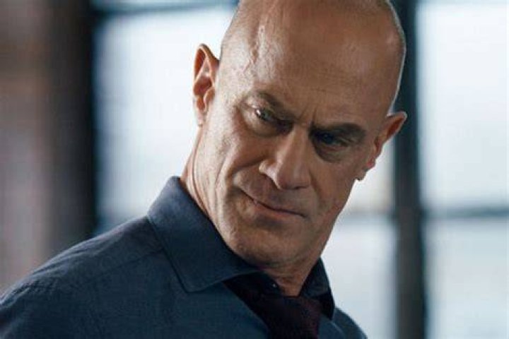 Christopher Meloni regresa como Elliot Stabler