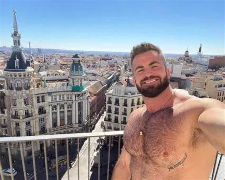 Classify Luke Evans's hunky Spanish boyfriend Fran Tomas