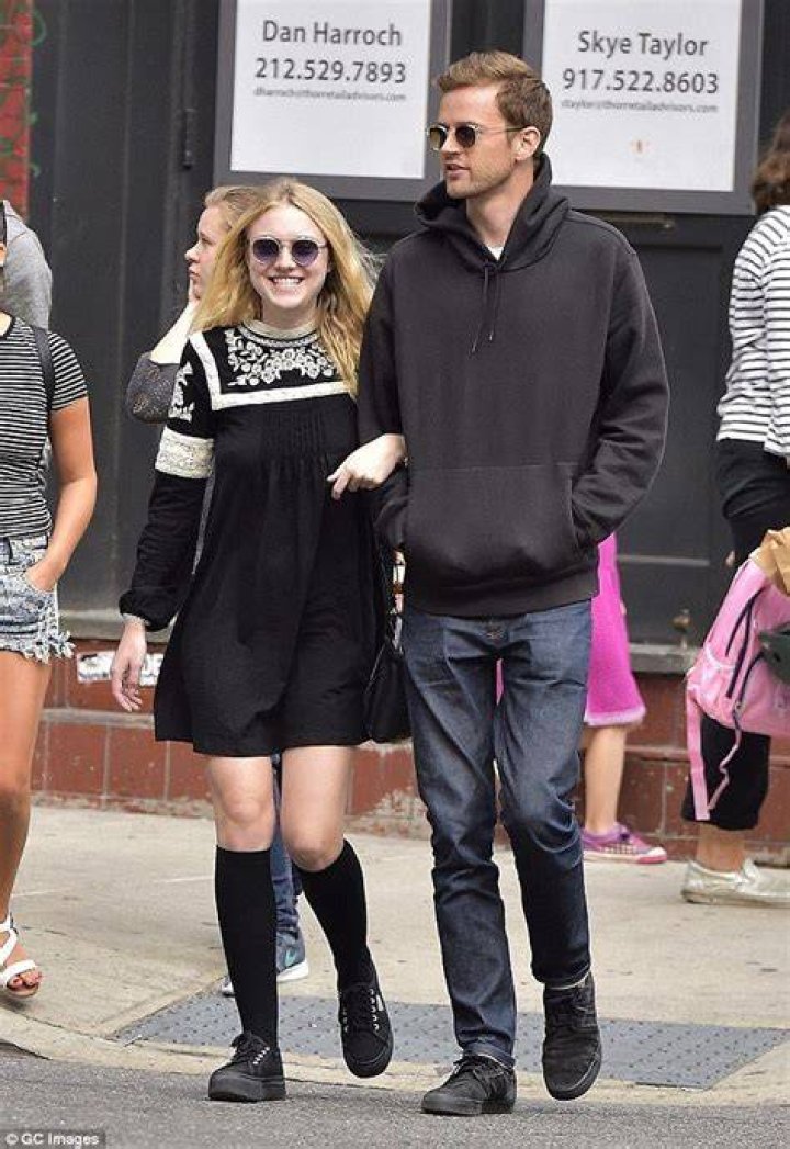Dakota Fanning steps out in style with boyfriend Henry Frye Daily