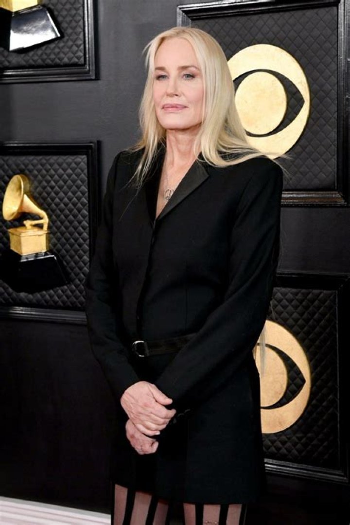 Daryl Hannah GRAMMY Awards 2023 • CelebMafia