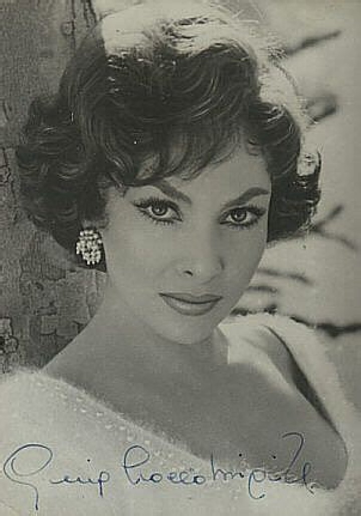 Dazzling Divas Gina Lollobrigida