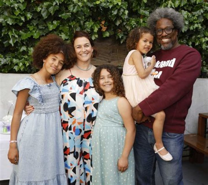 Everything About Miss Mulatto Parents Magzica