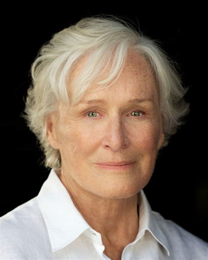 Glenn Close's Daughter Annie Starke on Her 'Normal Childhood'
