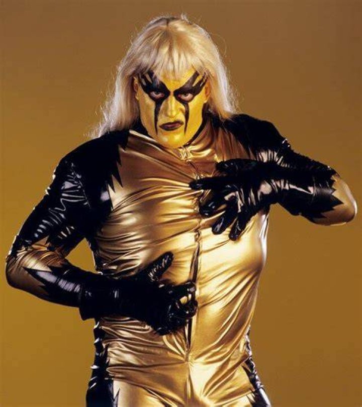 Gold Dust Wwe
