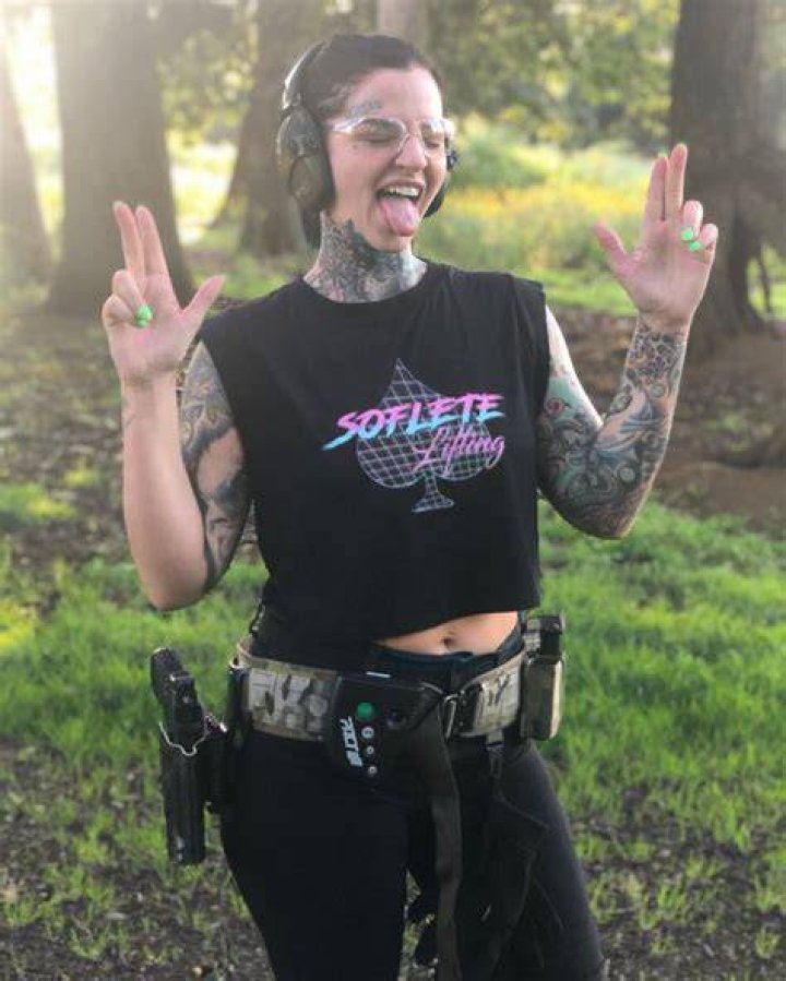 Heidi Lavon's OnlyFans Content: An Insider's Look