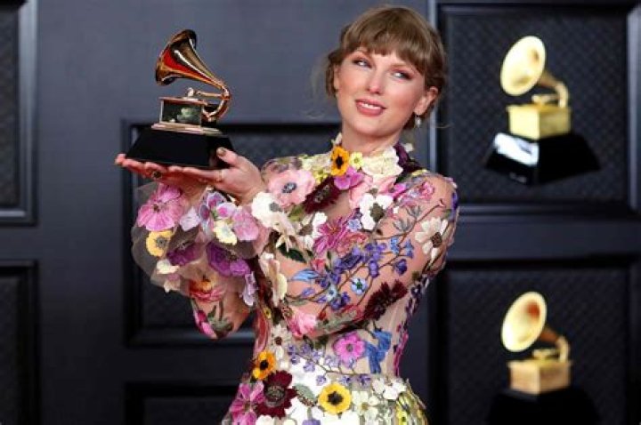 How Many Grammys Does Taylor Swift Have? At Age 24, She's Doing Better