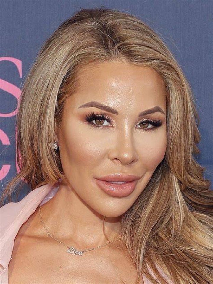Lisa Hochstein Height, Weight, Age, Body Statistics Healthy Celeb