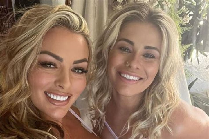 Mandy Rose and Paige Vanzant announce release date of their 'hot
