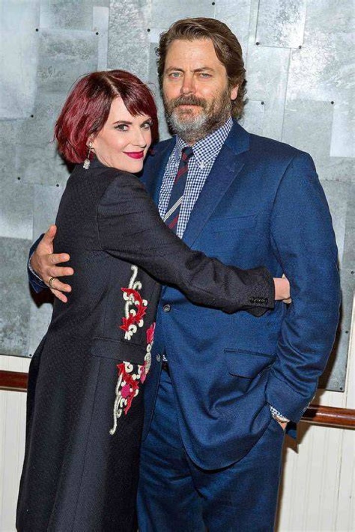 Nick Offerman, Megan Mullally cancel Indiana show in response to