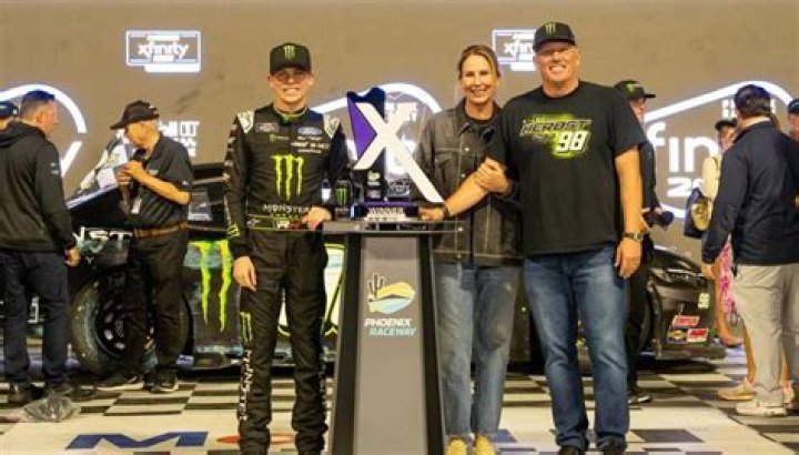 Riley Herbst Bio Parents, Siblings, Net Worth & Crash