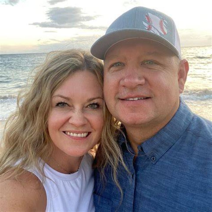 Robert Hight Wife Leslie Hight and Married Life