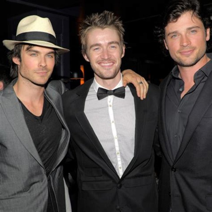 Robert Somerhalder (robert__SG) Twitter