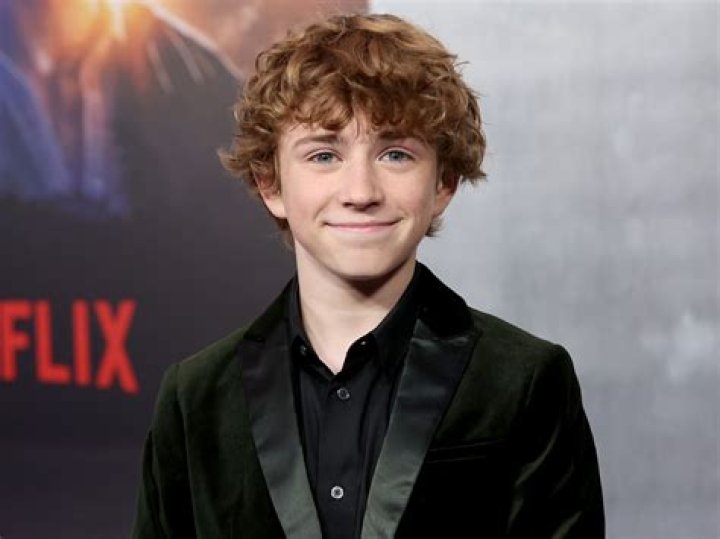 walker scobell icons in 2022 People, Walker, Percy jackson
